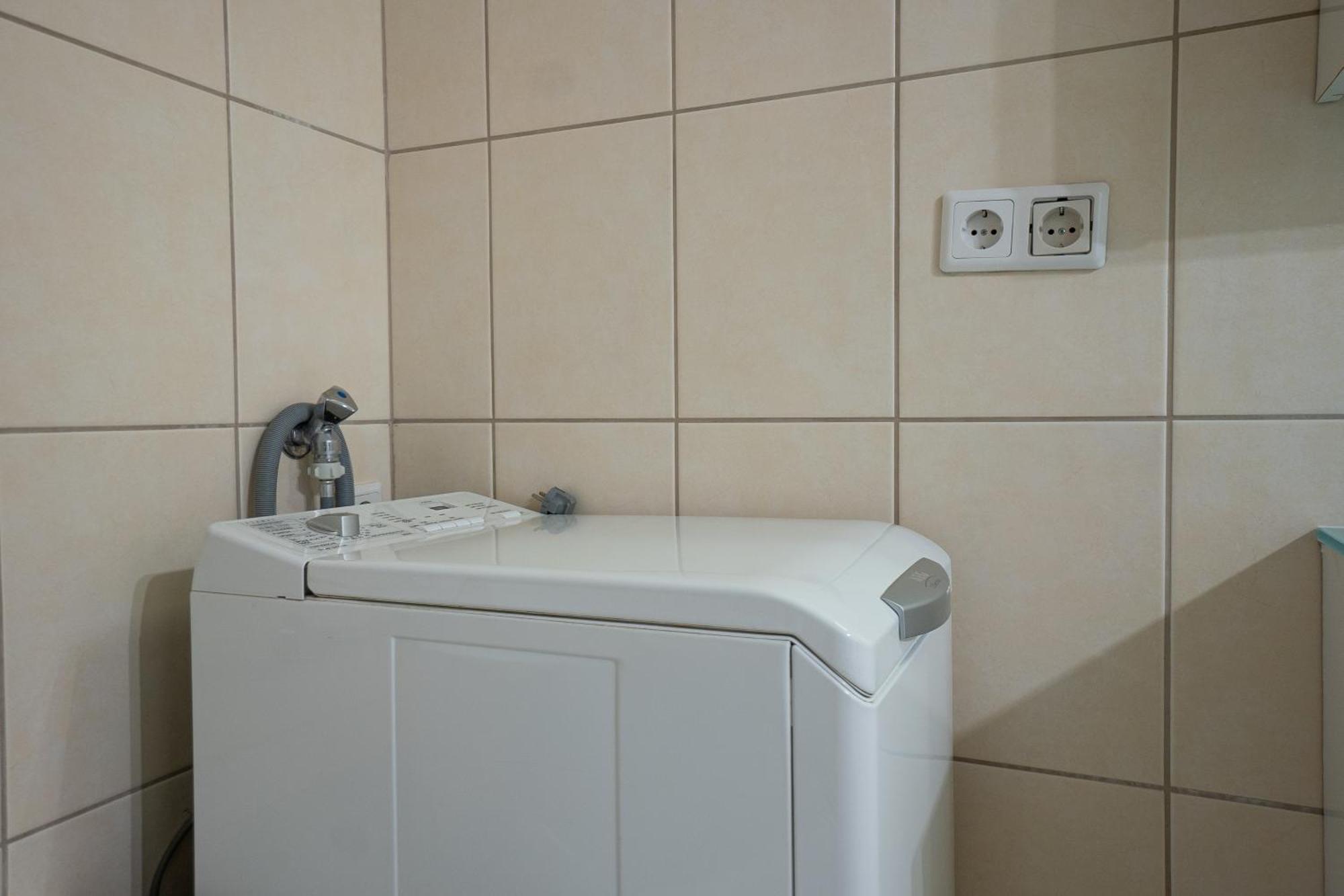 Apartment With A Private Terrace Located Right Near Belvedere Castle, 15 Minutes Away From Stephansdom Wiedeń Zewnętrze zdjęcie