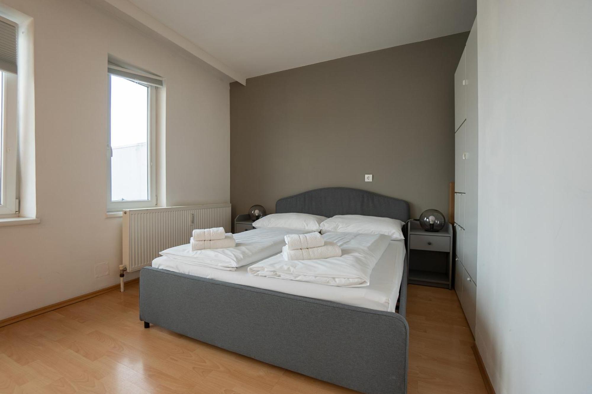 Apartment With A Private Terrace Located Right Near Belvedere Castle, 15 Minutes Away From Stephansdom Wiedeń Zewnętrze zdjęcie